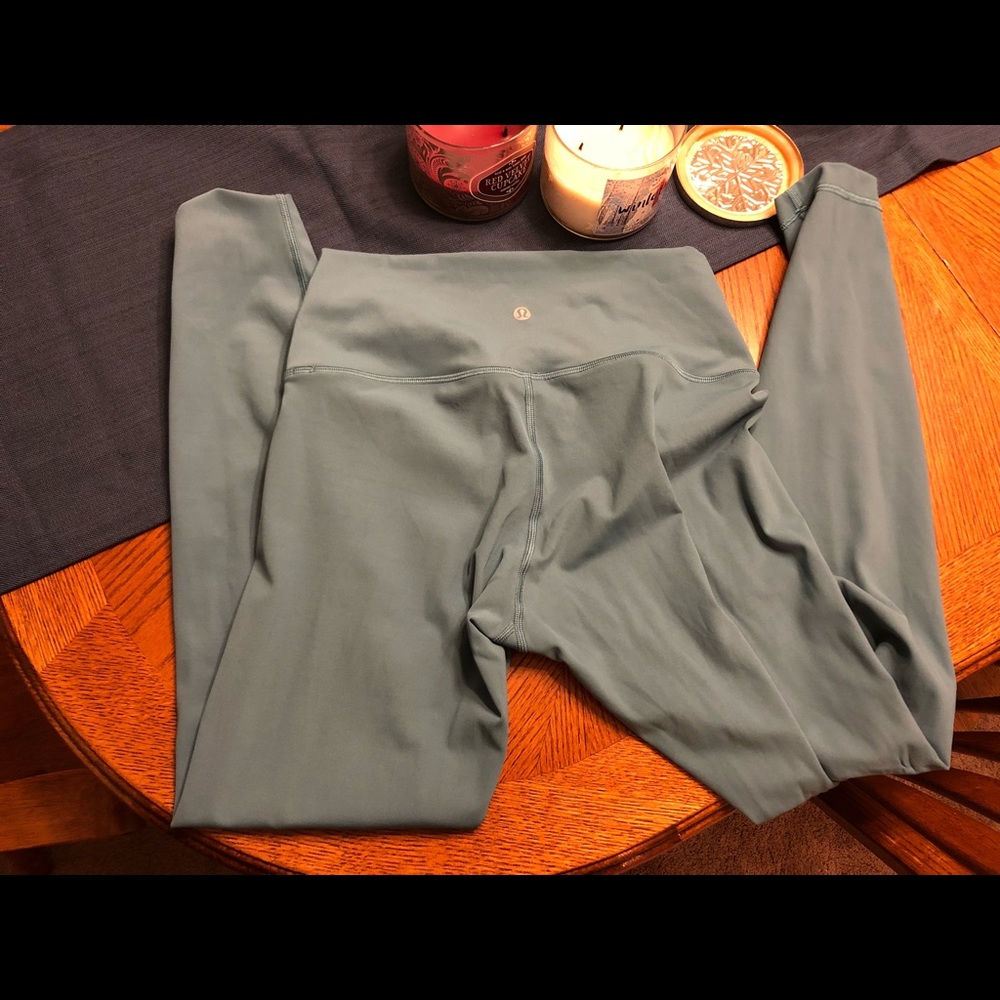 Lululemon Luxtreme Wunder unders Size 8
